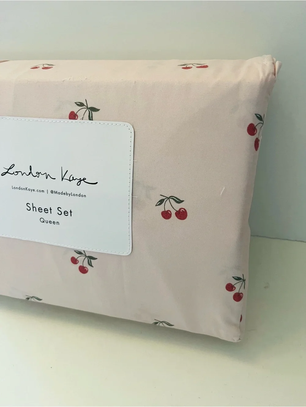 London Kaye Queen Sheet Sets Lot of 2 Petite Cherries & Cafe Espresso Martini